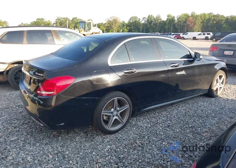 2015 Mercedes-Benz C 300 4Matic/Luxury 4Matic/Sport 4Matic из США, поврежденный, VIN 55SWF4KB1FU030261